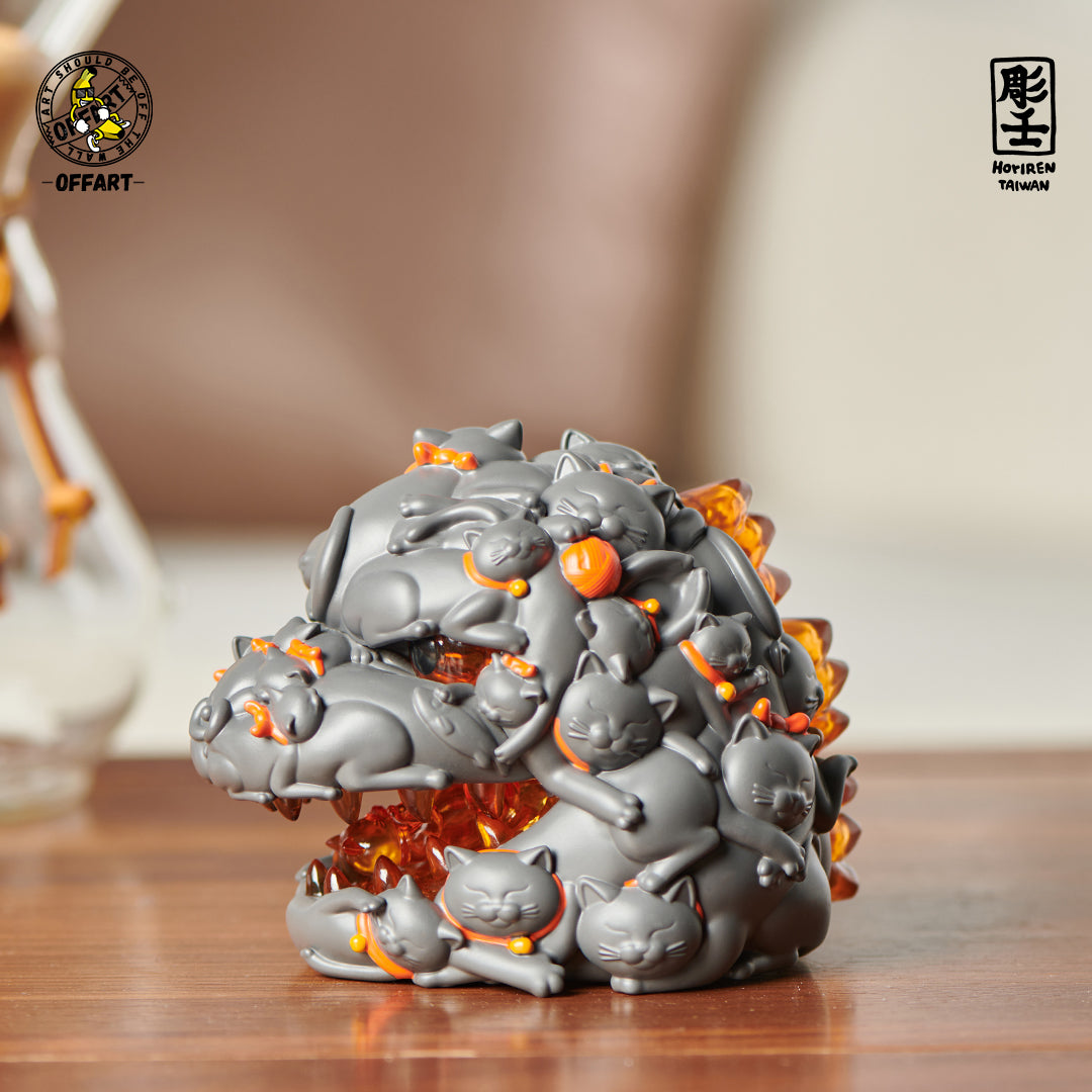 OFFART X Horiren Red Flame Hundred Cats Mini Bust Fortune Black