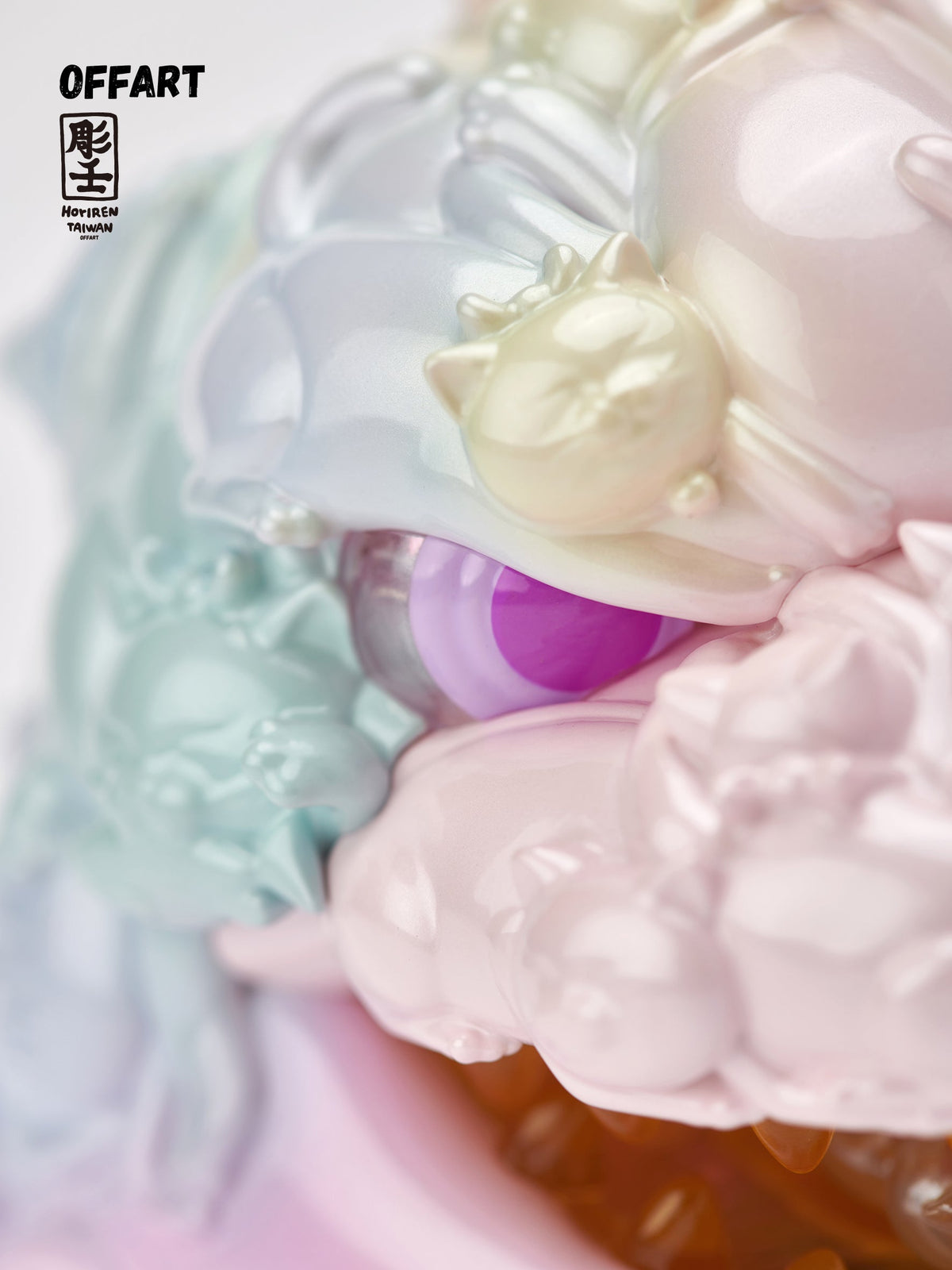 OFFART X Horiren Red Flame Hundred Cats Mini Fortune Head Statue -Super Sweet Candy
