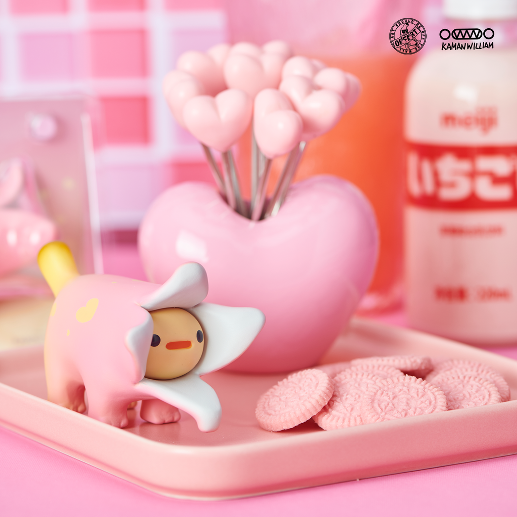 OFFART X Kamanwilliam Mini Bananaer Dog Pink Love Edition