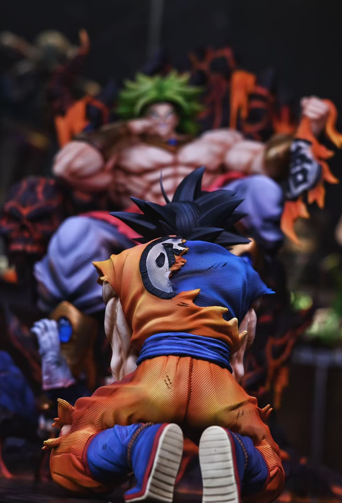 Billion Beast DBZ Broly Throne Resin Statue