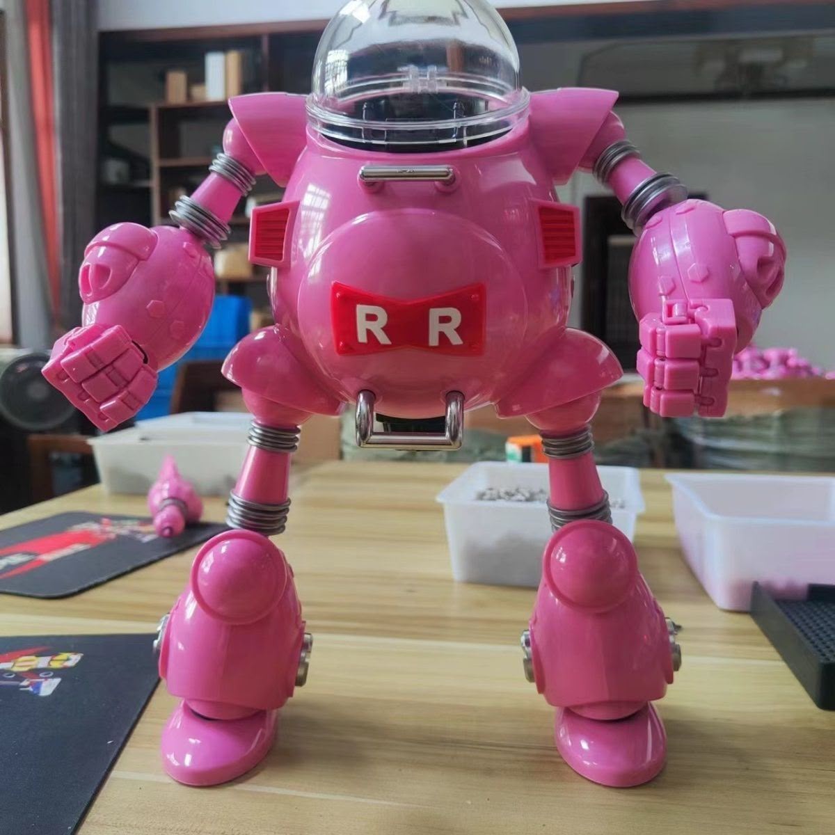 FJ Model DBZ Red Riddon Robot Figure