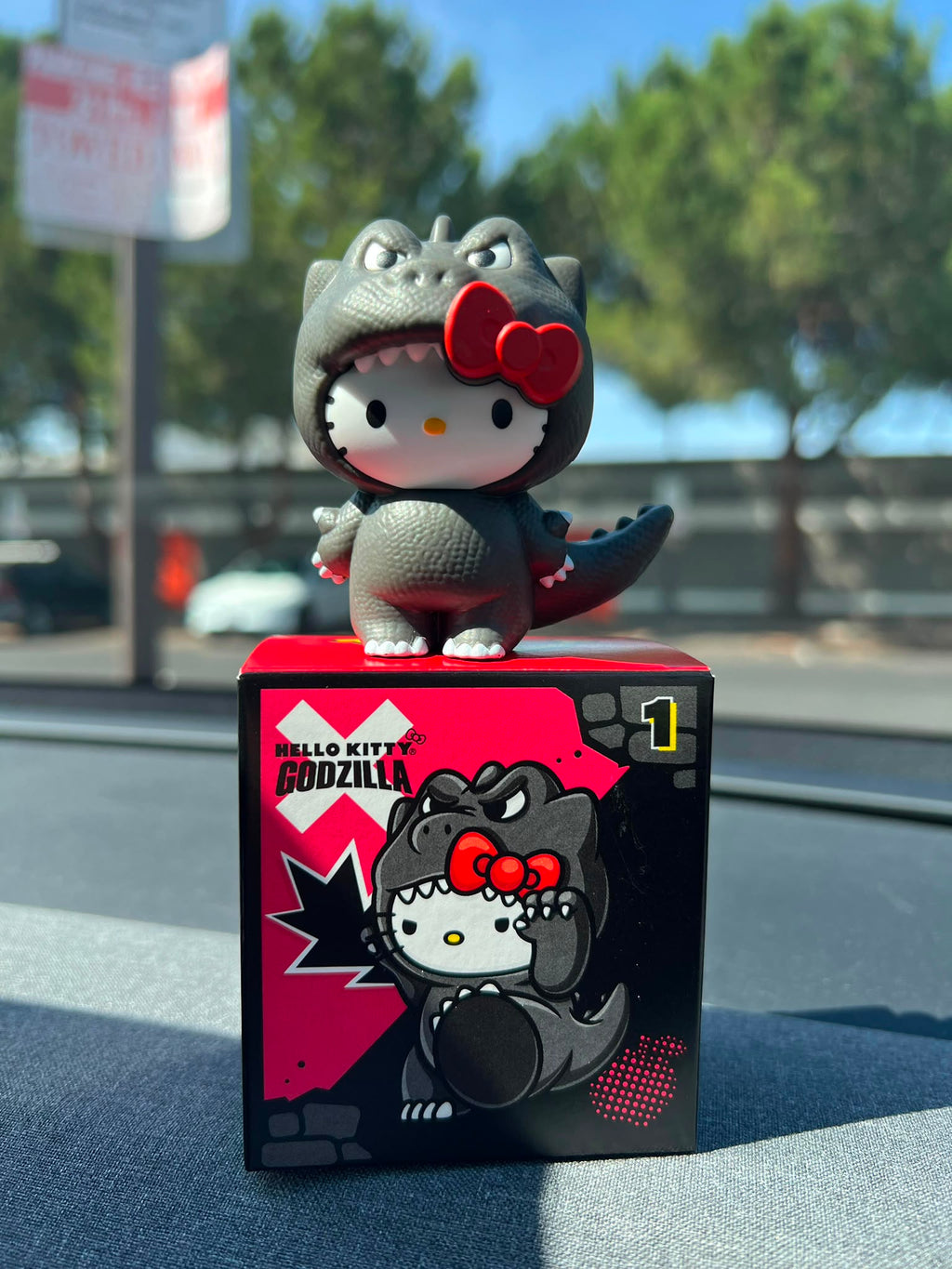 Hello Kitty X Mcdonald's X Godzilla Happy Meal Exclusive Figure
