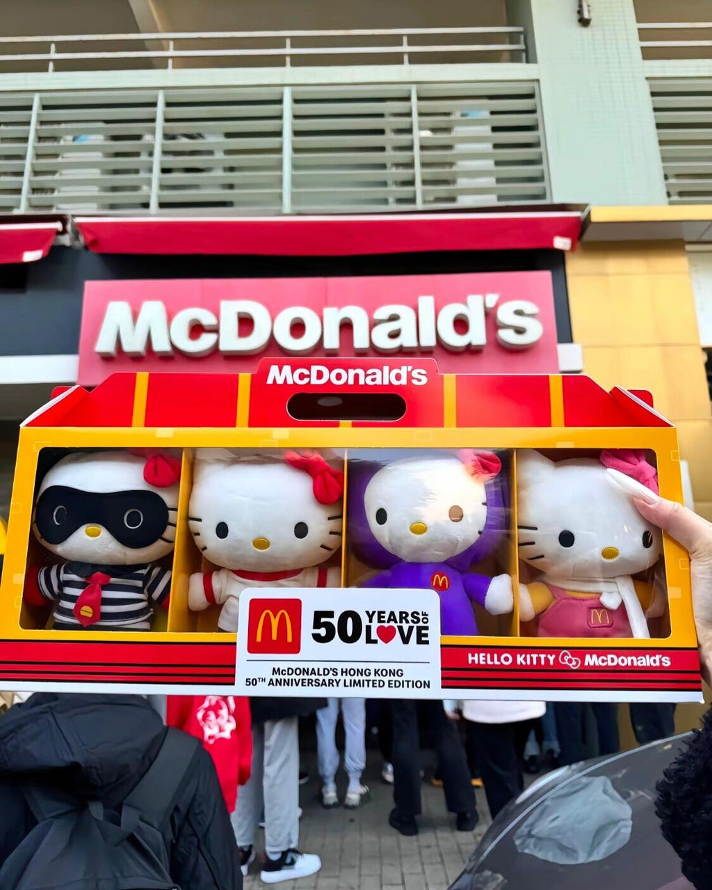 Mcdonald X Hello Kitty Plush 50th Anniver. Set of 4