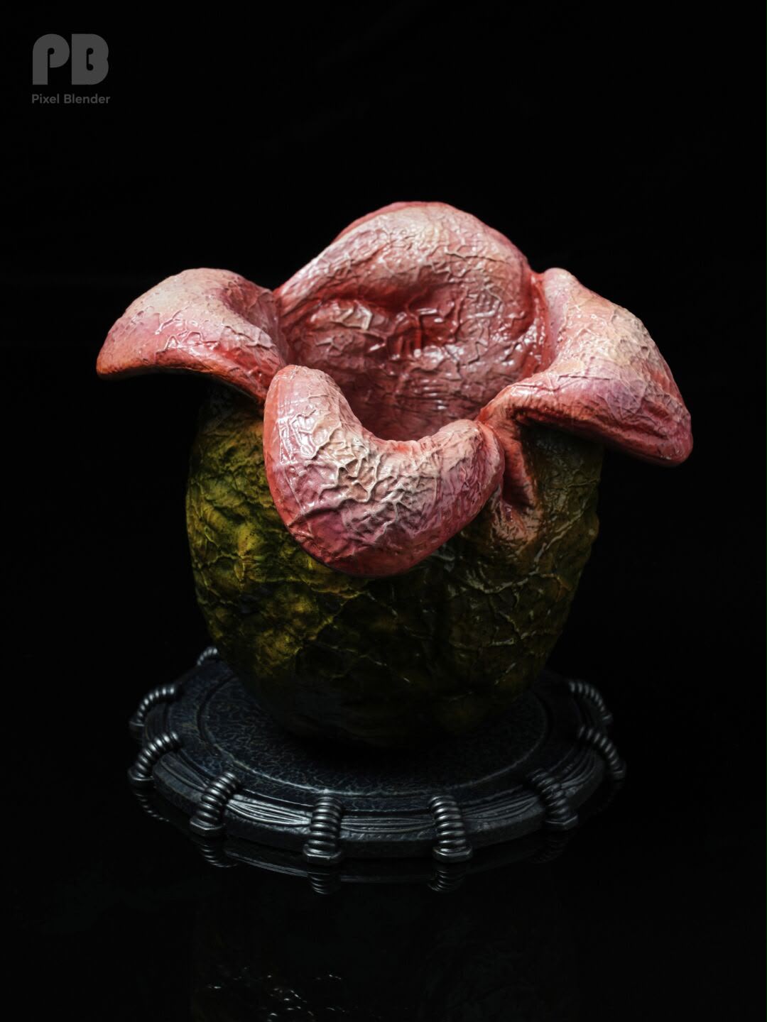 Pixel Blender Studio Alien Egg Pen Stationery Resin Holder (pre-order)