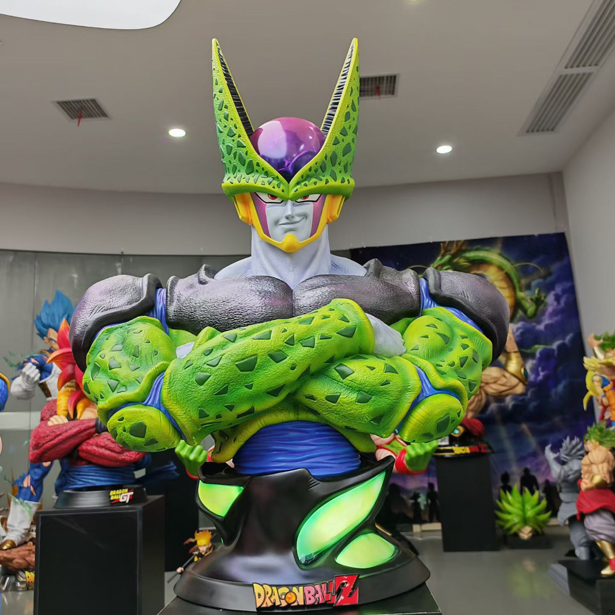Sea Level DBZ 1/1 Perfect Cell Resin Bust Statue