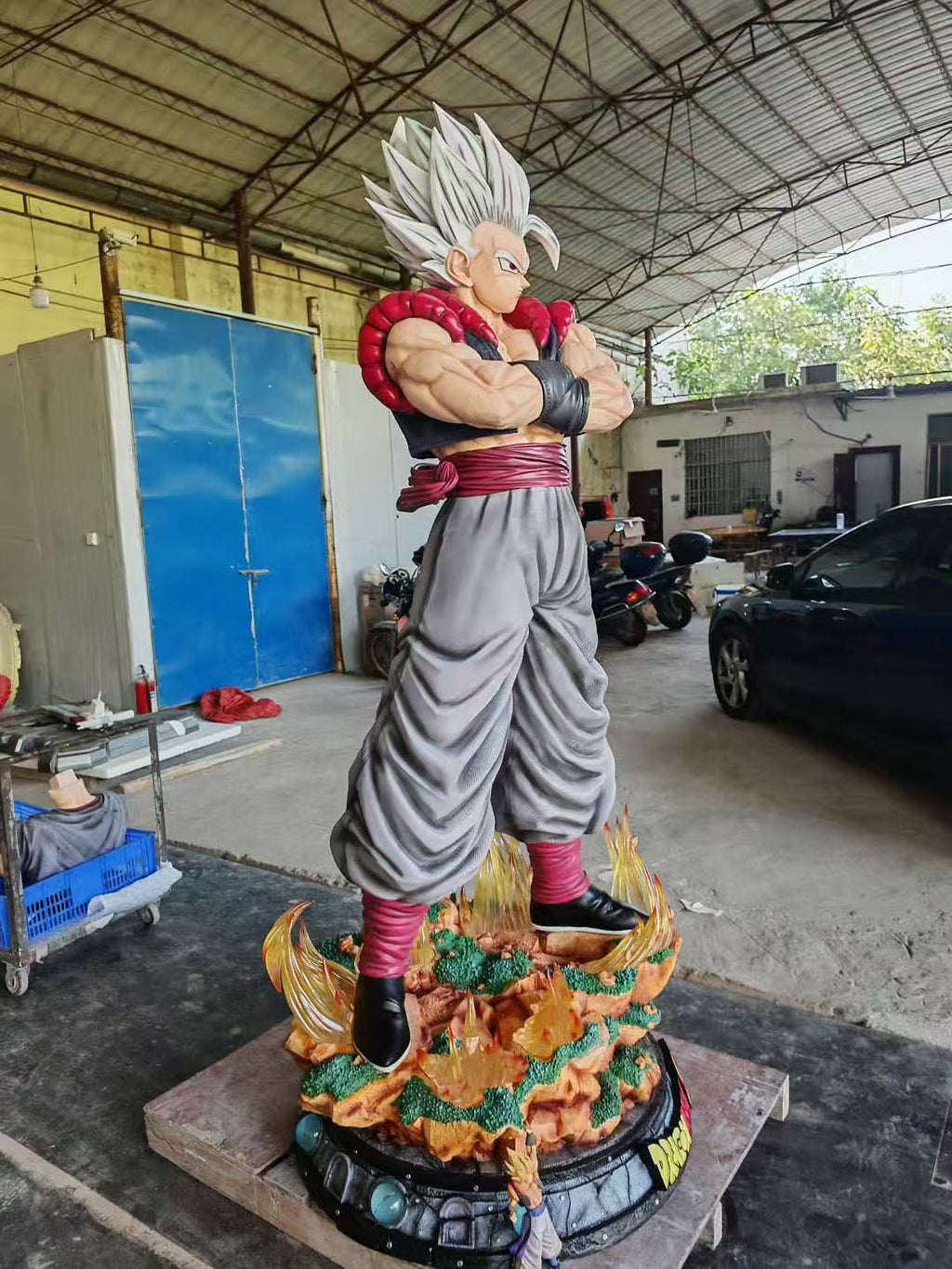 Sea Level Studio DBZ 1/1 Life-Sized Gogeta Resin Statue Comic Edition