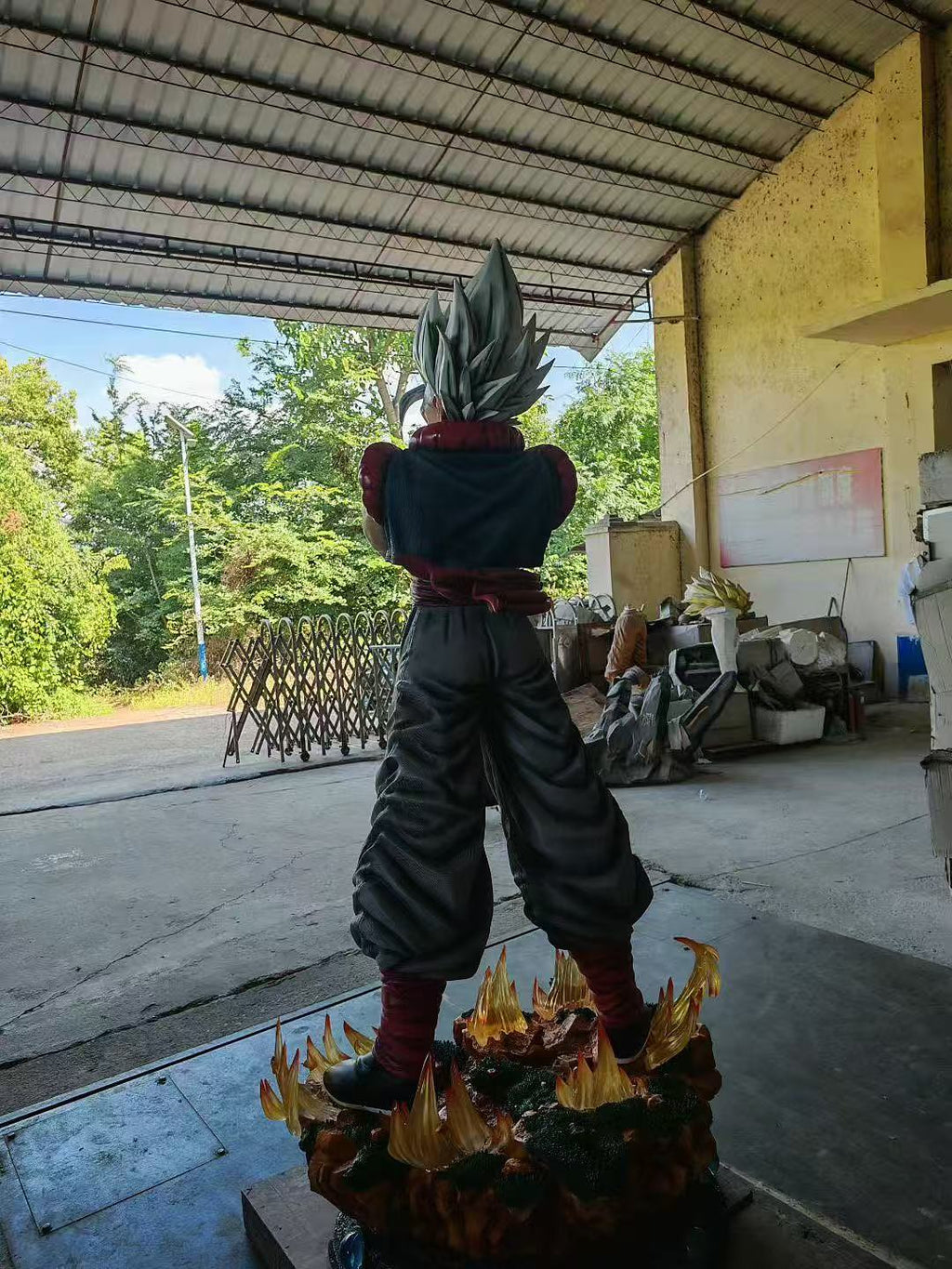 Sea Level Studio DBZ 1/1 Life-Sized Gogeta Resin Statue Comic Edition