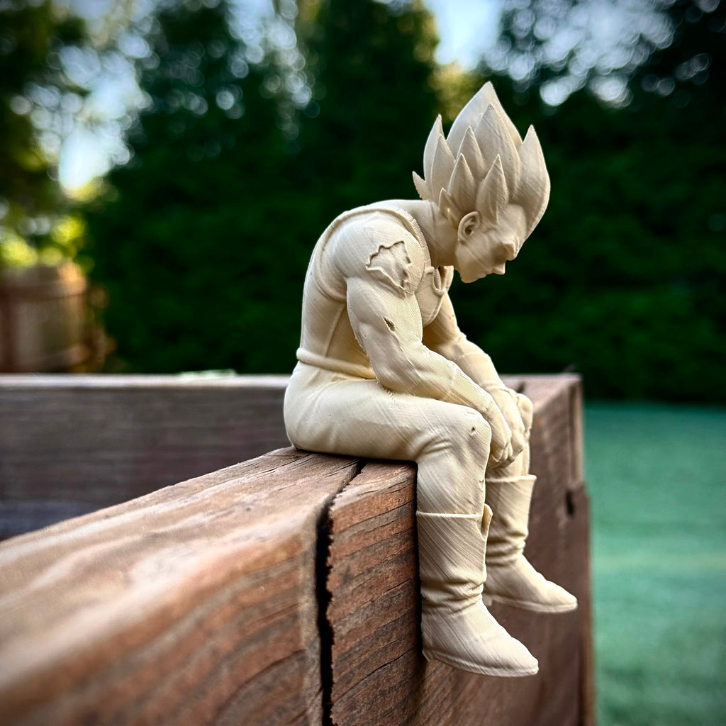 Yumi Studio DBZ Sitting Vegeta Resin Statue