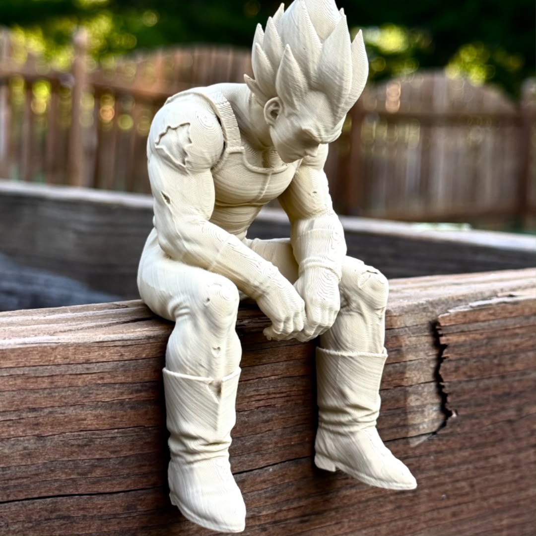 Yumi Studio DBZ Sitting Vegeta Resin Statue