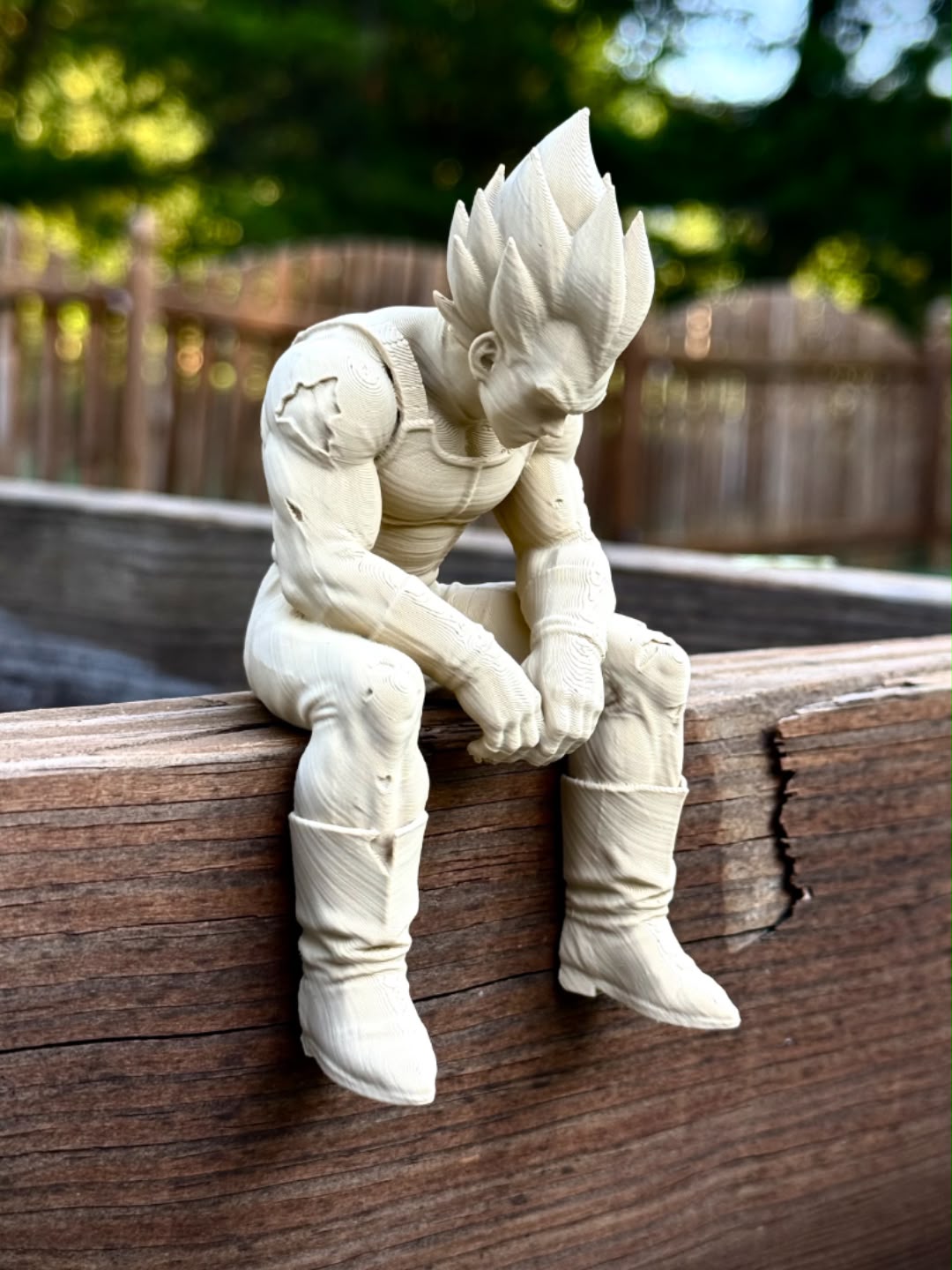 Yumi Studio DBZ Sitting Vegeta Resin Statue