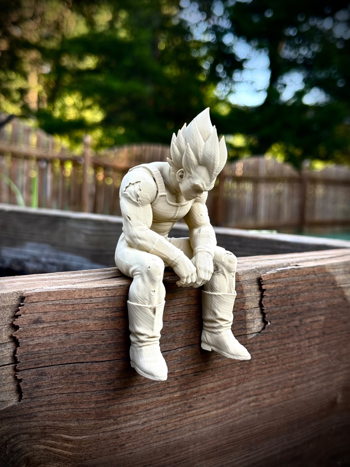 Yumi Studio DBZ Sitting Vegeta Resin Statue