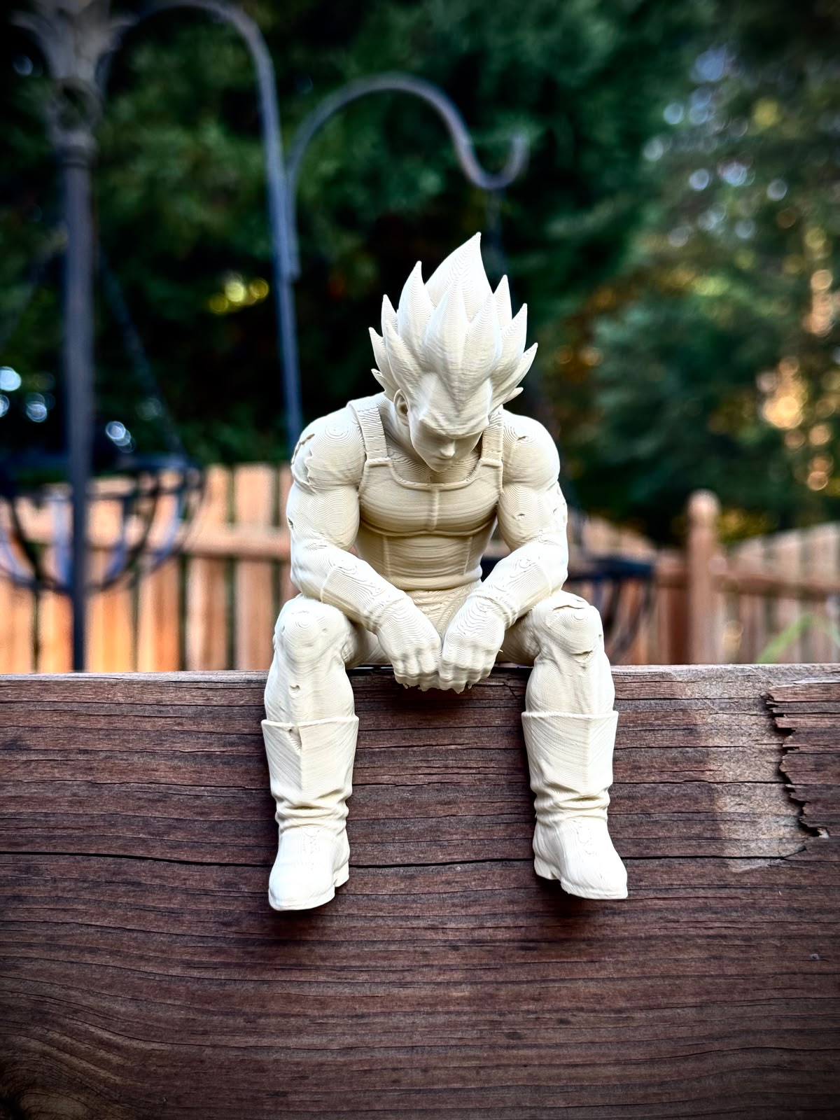 Yumi Studio DBZ Sitting Vegeta Resin Statue